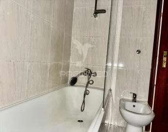 Moradia T4 para Venda em Sande (São Martinho)