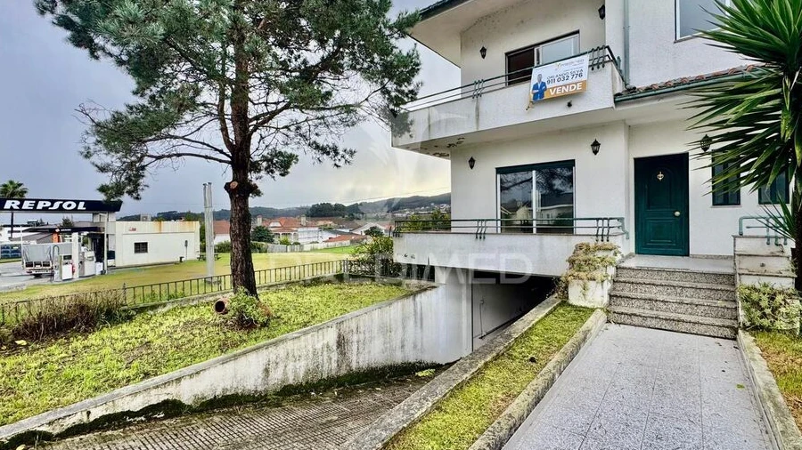 Moradia T4 para Venda em Sande (São Martinho)