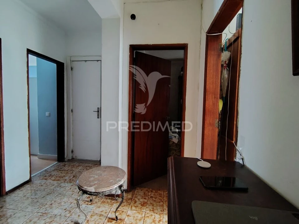 Apartamento T3 para Venda em Barreiro e Lavradio Foto 2