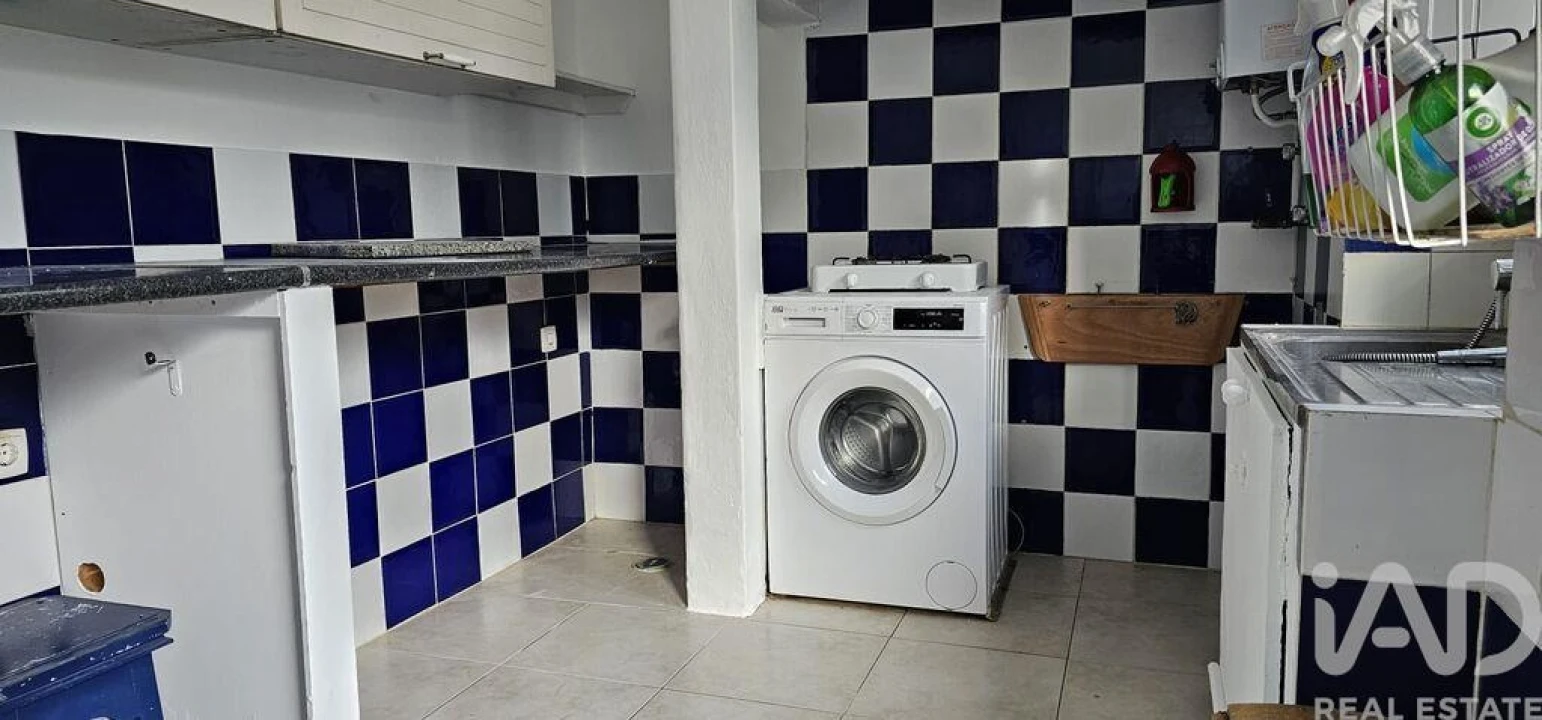 Moradia T1 para Venda em Cela Foto 8