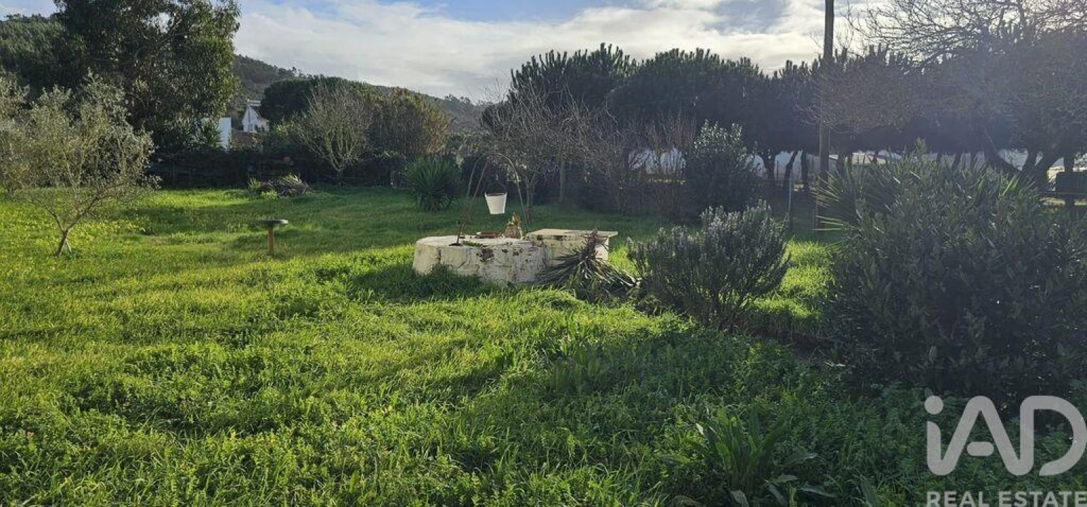 Moradia T1 para Venda em Cela Foto 21