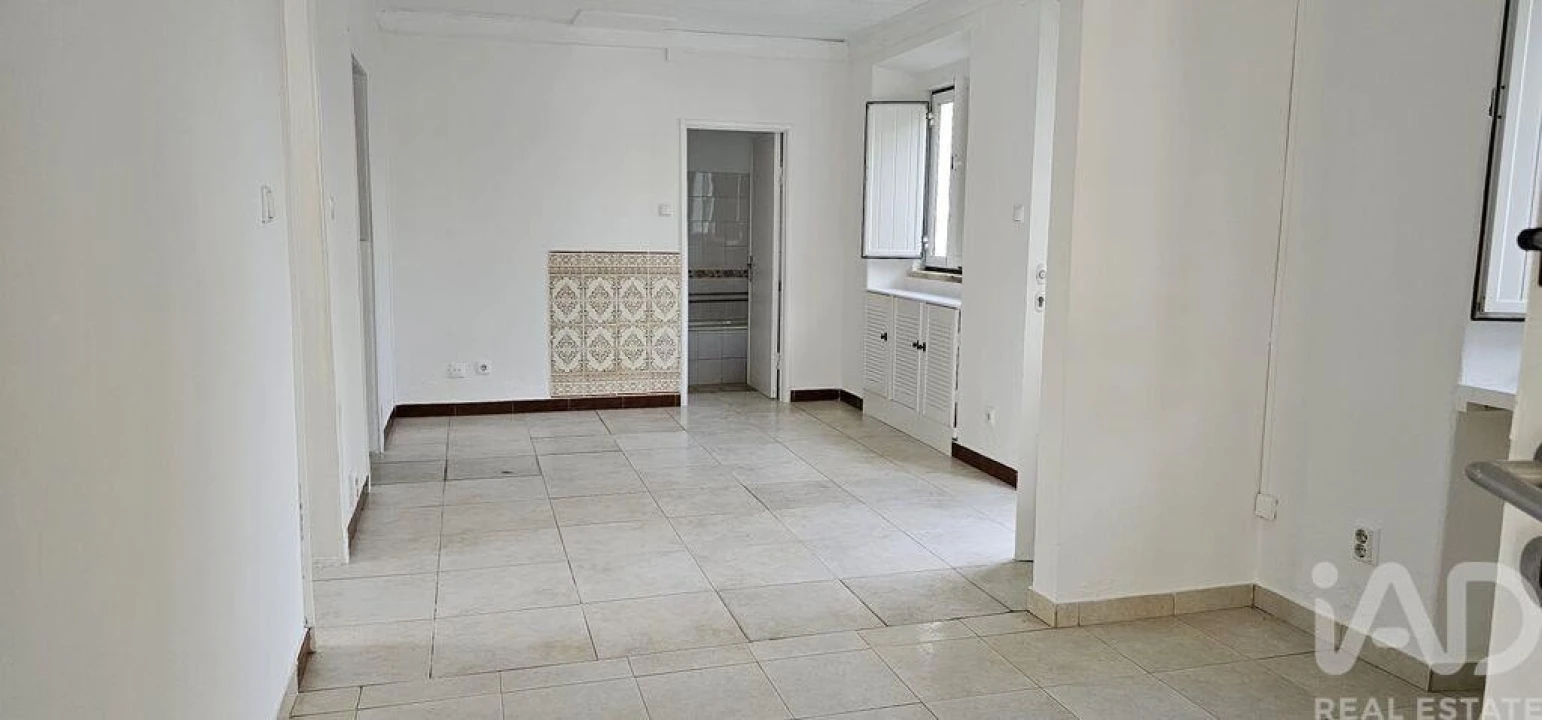 Moradia T1 para Venda em Cela Foto 22