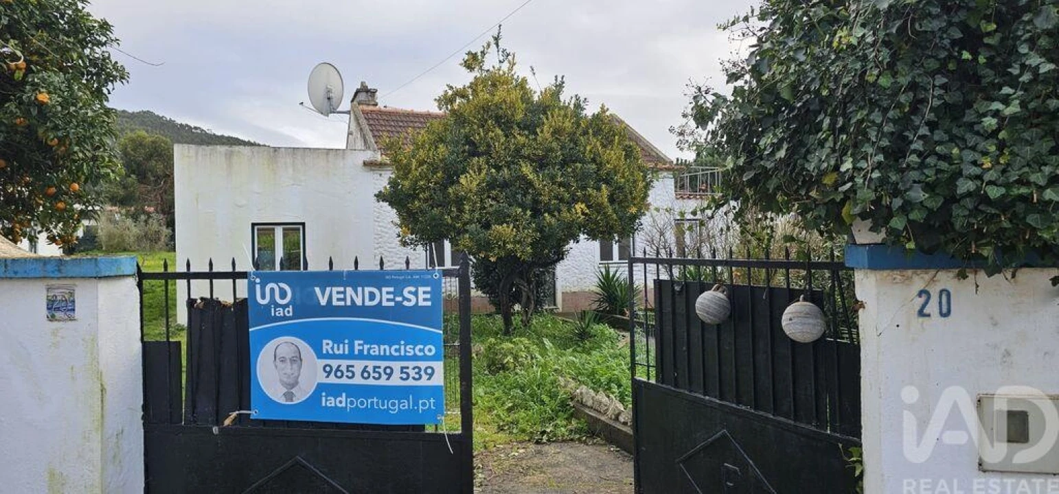 Moradia T1 para Venda em Cela Foto 12