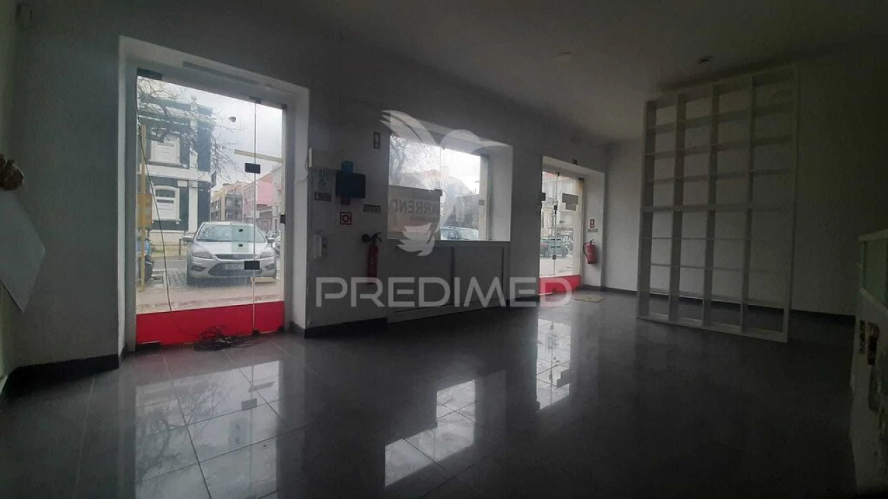 Loja para Arrendamento em Gambia-Pontes-Alto da Guerra Foto 4