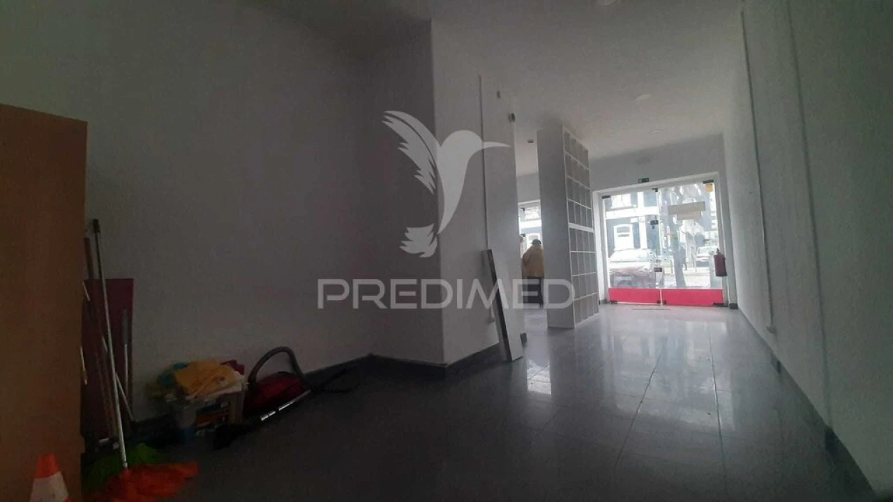 Loja para Arrendamento em Gambia-Pontes-Alto da Guerra Foto 9