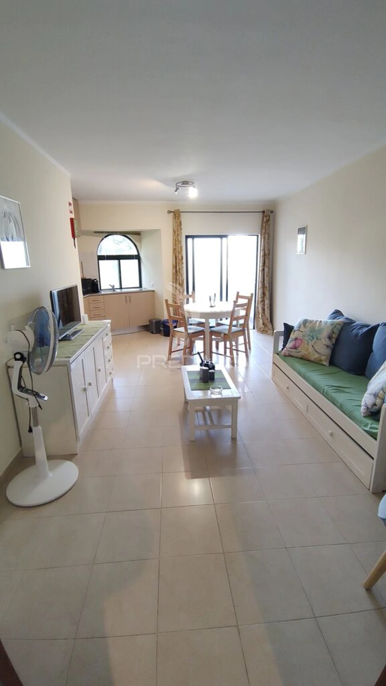 Apartamento T1 para Venda em Alvor Foto 2