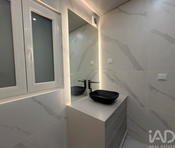 Apartamento T3 para Venda em Carcavelos e Parede Foto 18