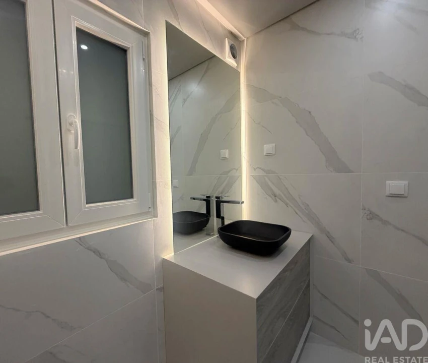 Apartamento T3 para Venda em Carcavelos e Parede Foto 18