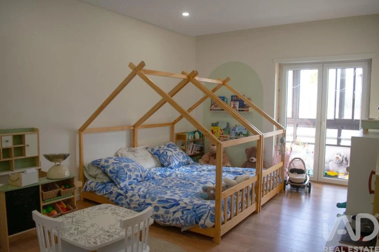 Apartamento T3 para Venda em Amora Foto 24