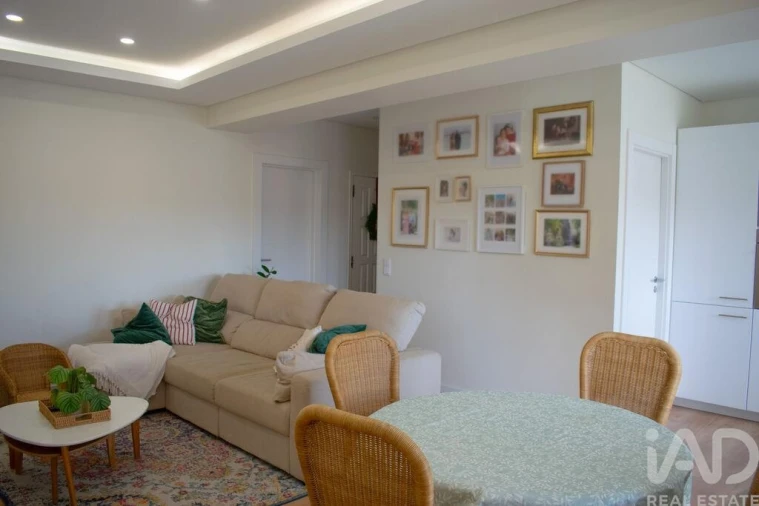 Apartamento T3 para Venda em Amora Foto 7