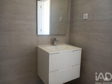 Moradia T3 para Venda em Azeitão (São Lourenço e São Simão)