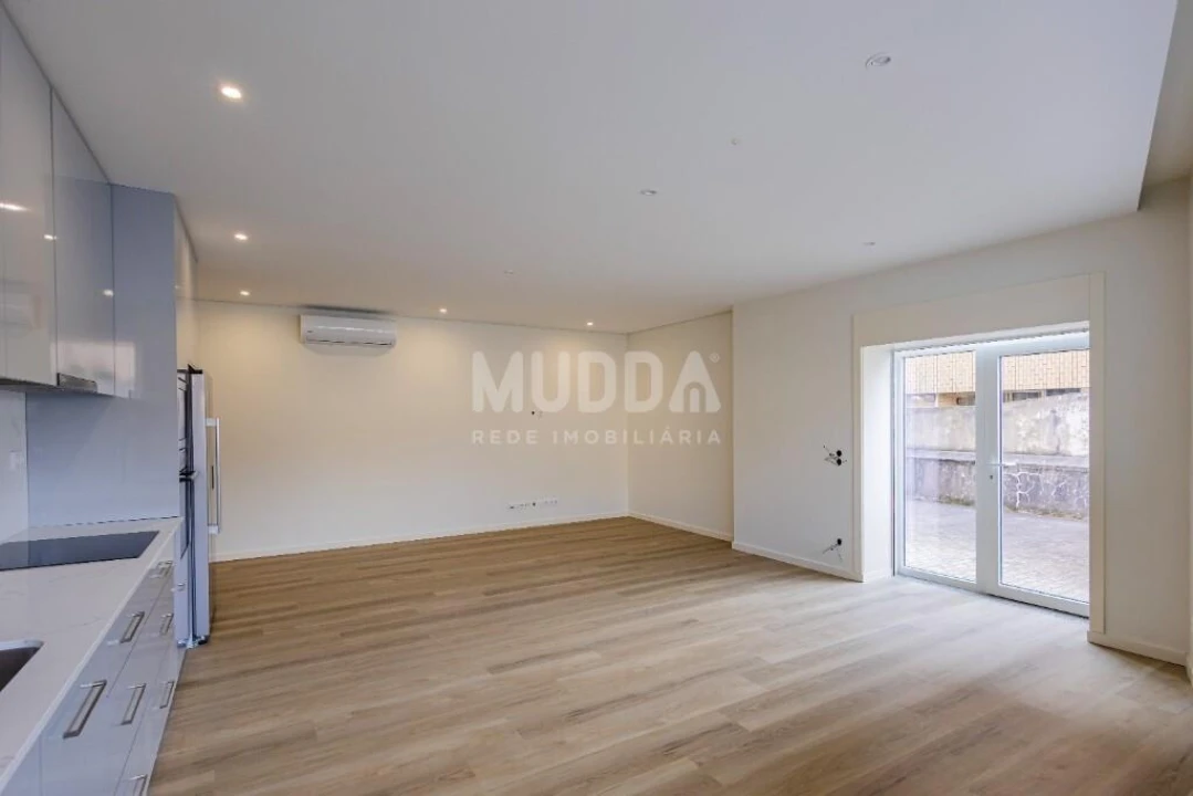 Apartamento T3 para Venda em Pedroso e Seixezelo Foto 4