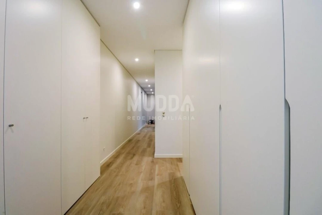 Apartamento T3 para Venda em Pedroso e Seixezelo Foto 6