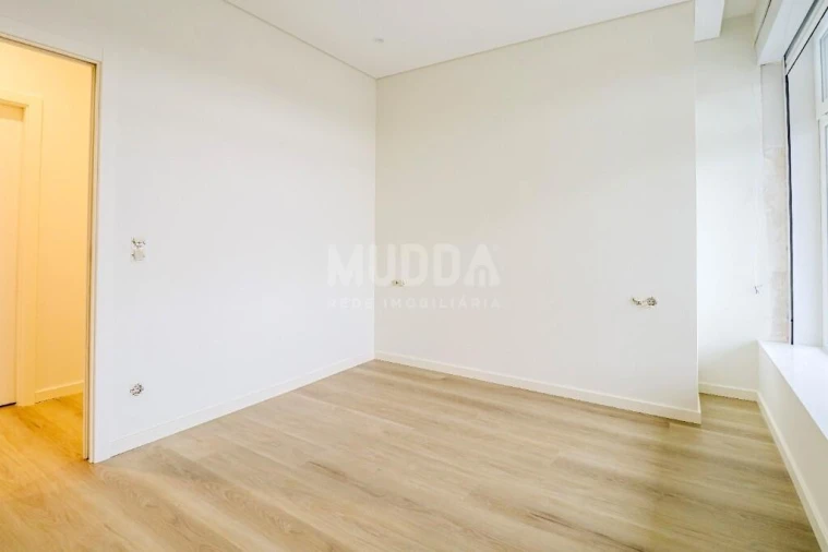 Apartamento T3 para Venda em Pedroso e Seixezelo Foto 9
