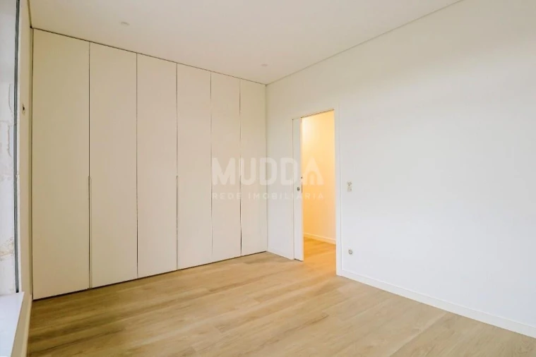 Apartamento T3 para Venda em Pedroso e Seixezelo Foto 10