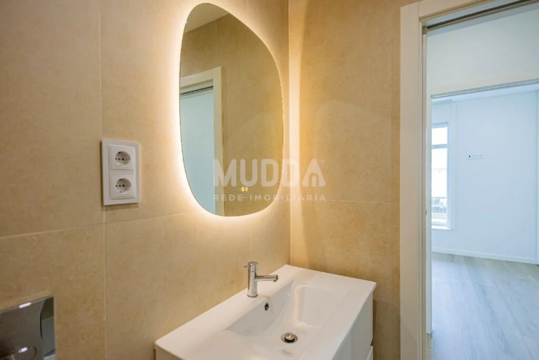 Apartamento T3 para Venda em Pedroso e Seixezelo Foto 27