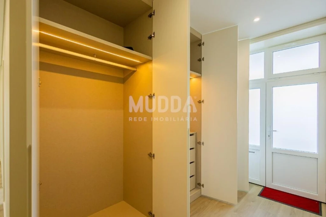 Apartamento T3 para Venda em Pedroso e Seixezelo Foto 7