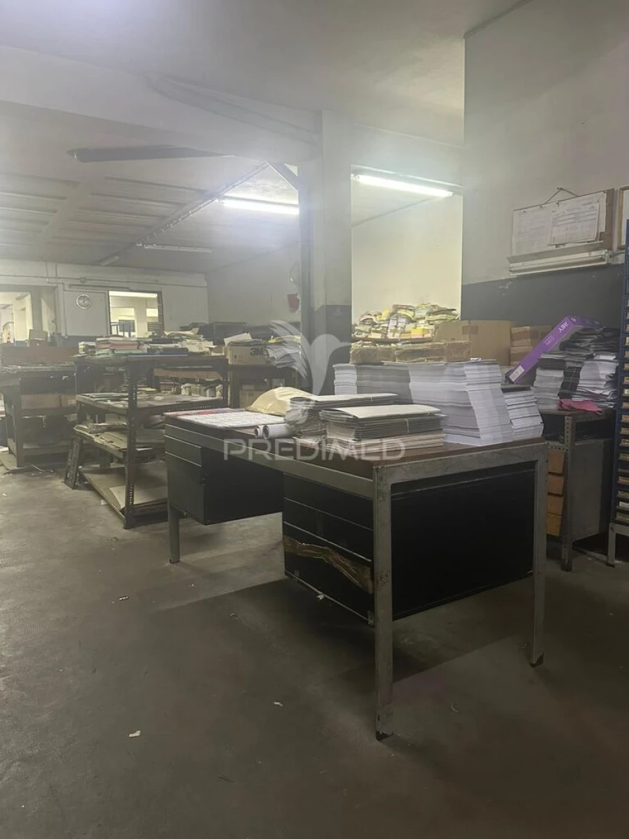 Prédio para Venda em Braga (Maximinos, Sé e Cividade) Foto 11