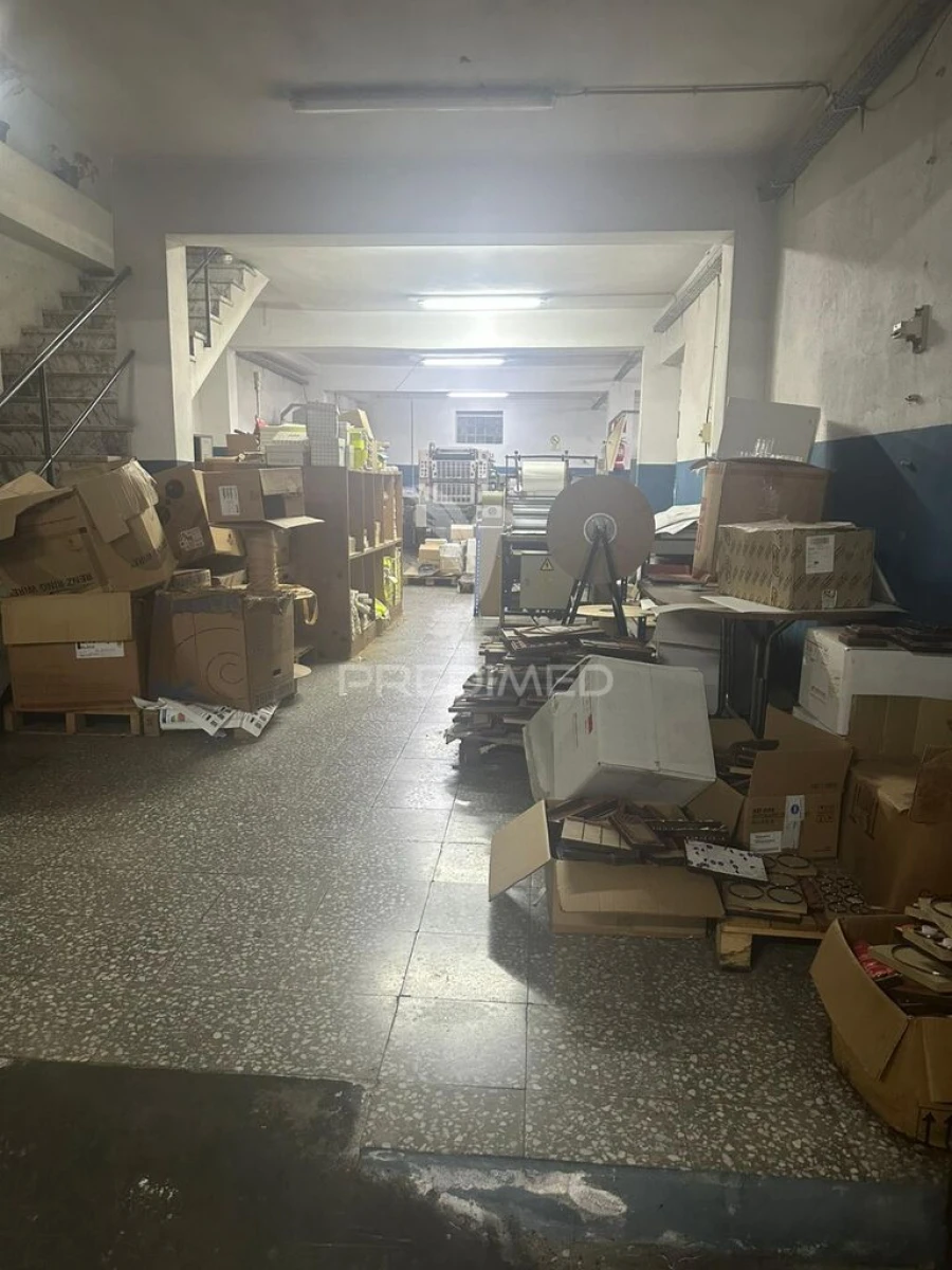 Prédio para Venda em Braga (Maximinos, Sé e Cividade) Foto 4