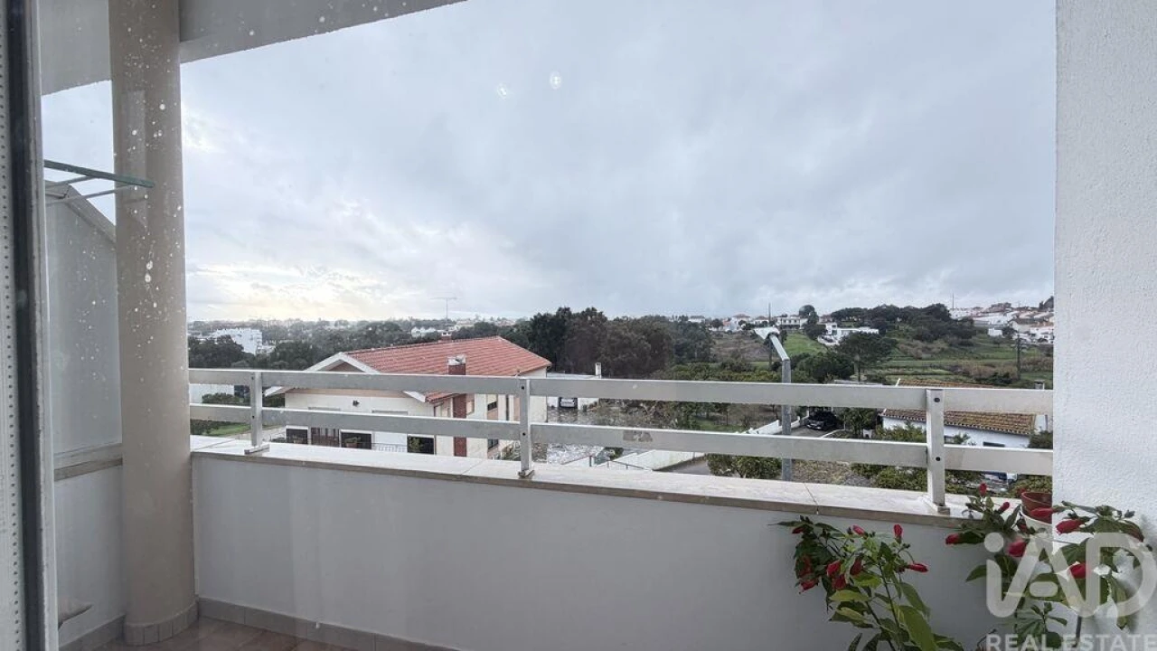 Apartamento T3 para Venda em Romeira e Várzea Foto 16