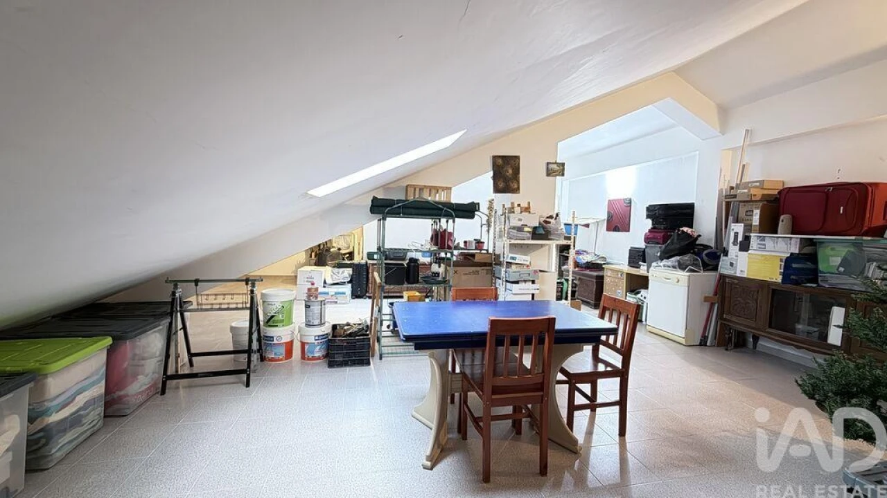 Apartamento T3 para Venda em Romeira e Várzea Foto 29