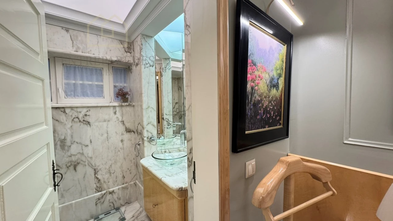 Apartamento T3 para Venda em Cedofeita, Santo Ildefonso, Sé, Miragaia, São Nicolau e Vitória Foto 17