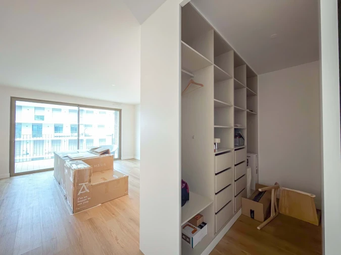 Apartamento T2 para Venda em Algés, Linda-A-Velha e Cruz Quebrada-Dafundo Foto 4