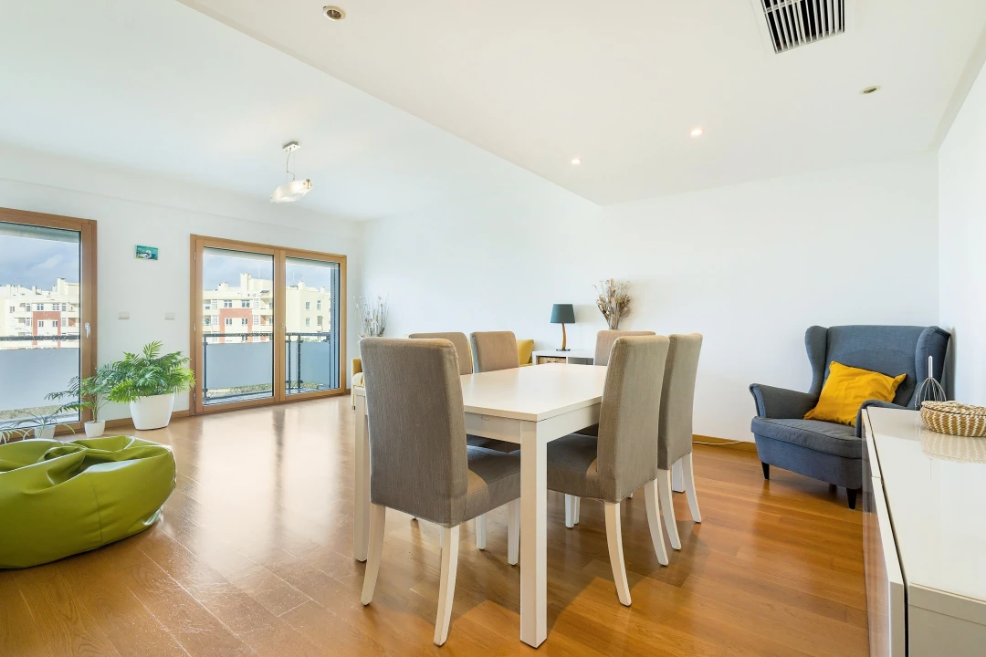 Apartamento T2 para Venda em Oeiras e São Julião da Barra, Paço de Arcos e Caxias Foto 5