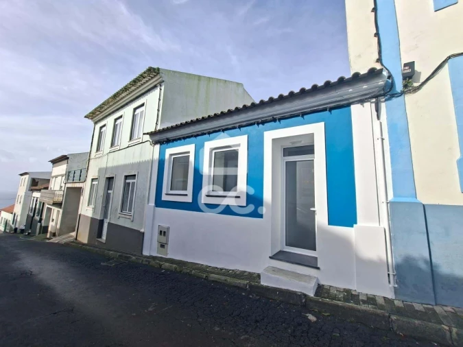 Moradia T2 para Venda em Ribeirinha Foto 15