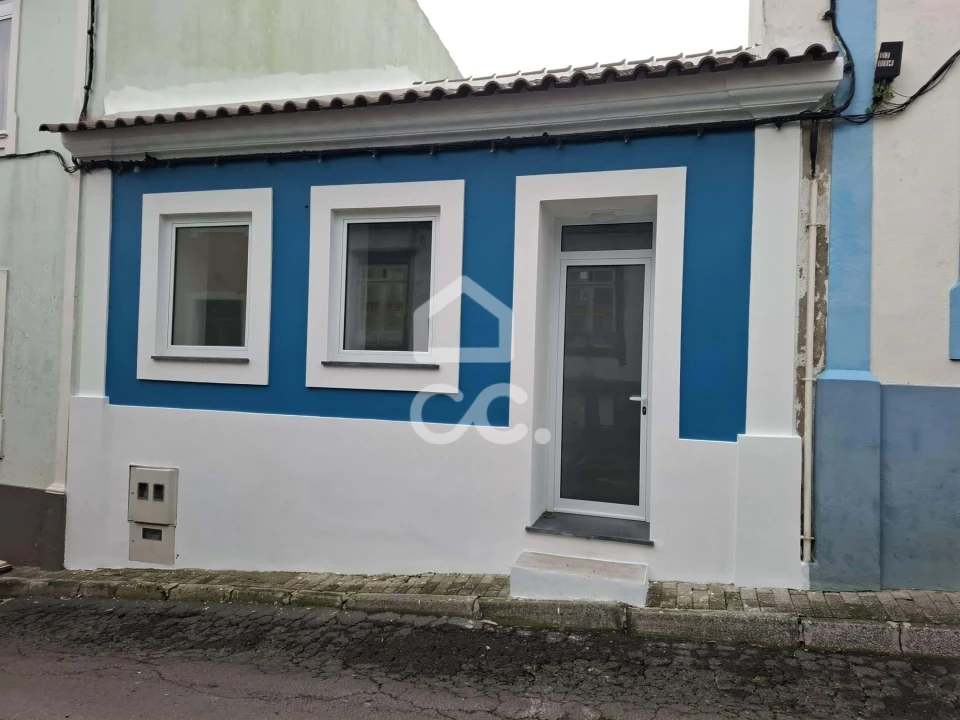 Moradia T2 para Venda em Ribeirinha Foto 13