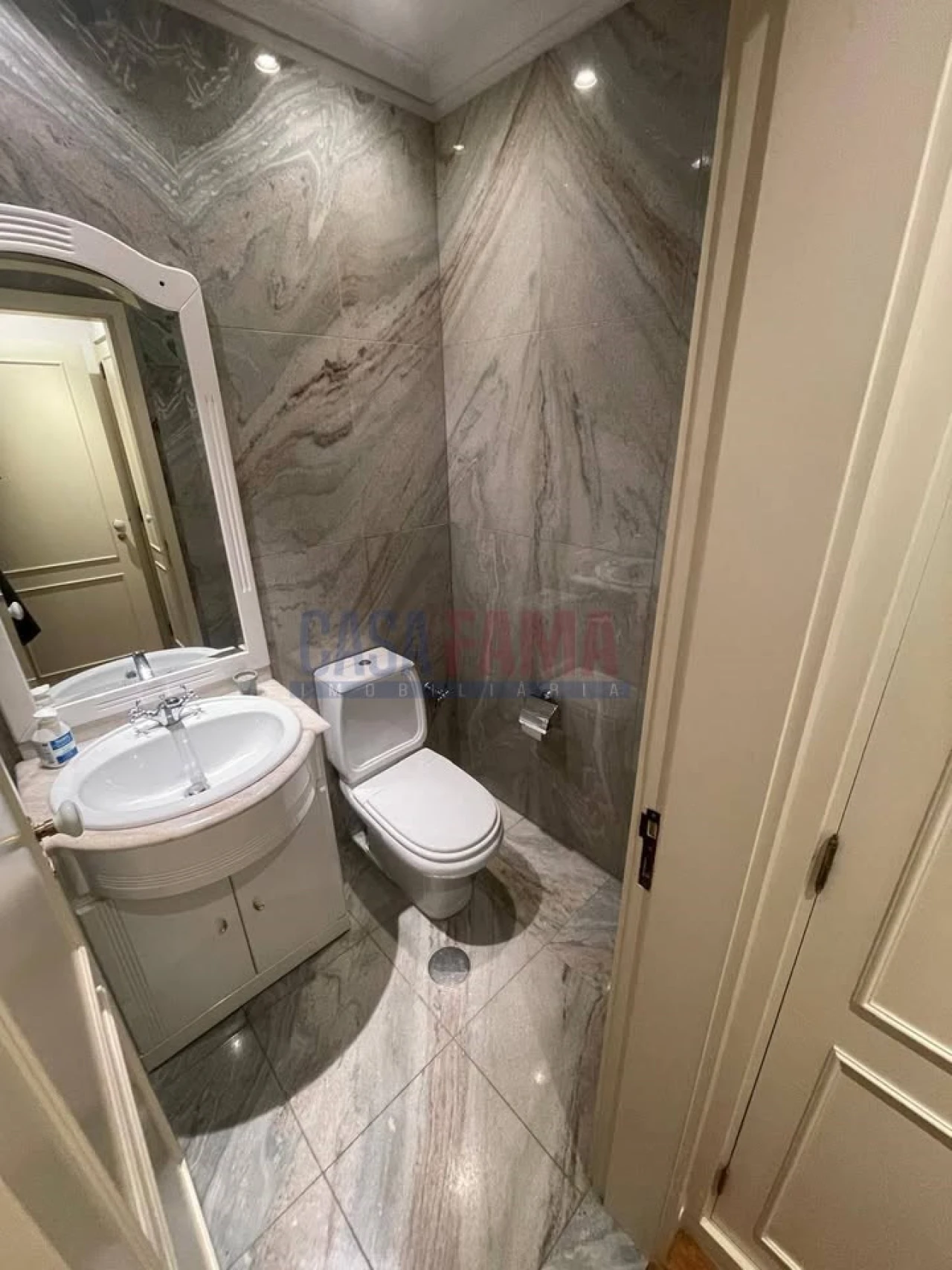 Apartamento T4 para Venda em Santo Tirso, Couto (Santa Cristina e São Miguel) e Burgães Foto 9