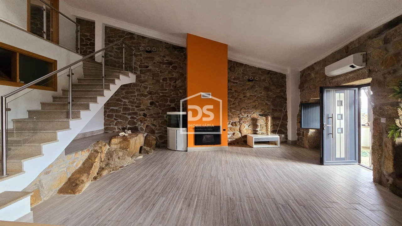 Moradia T3 para Venda em Pinhel Foto 22