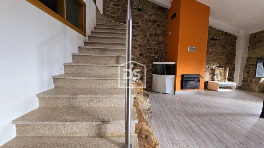 Moradia T3 para Venda em Pinhel Foto 17