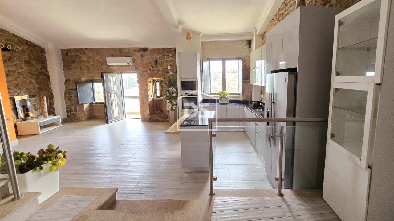 Moradia T3 para Venda em Pinhel Foto 44