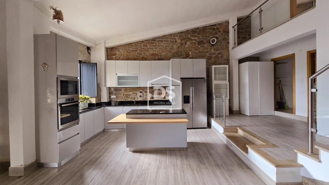 Moradia T3 para Venda em Pinhel Foto 1