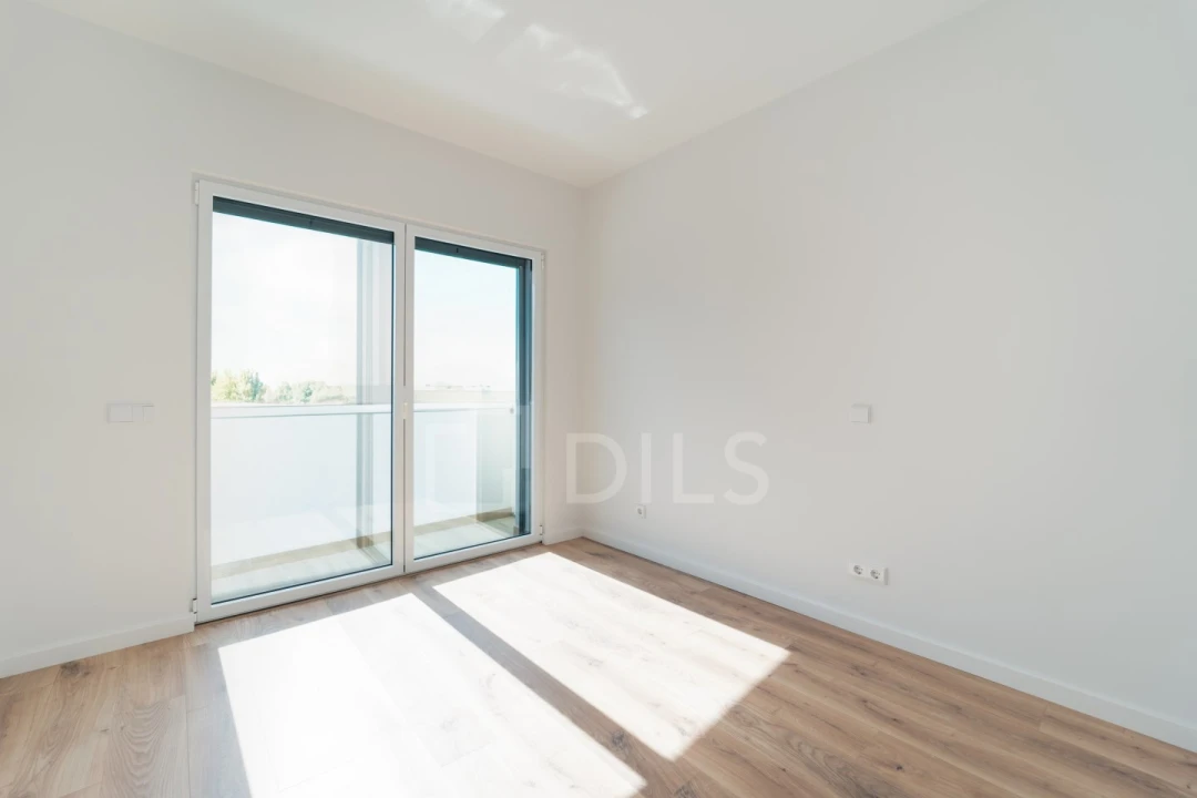 Apartamento T2 para Venda em Ramalde Foto 32