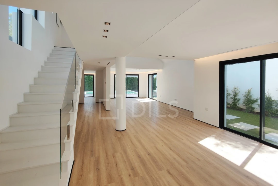 Moradia T5 para Venda em Cascais e Estoril Foto 4