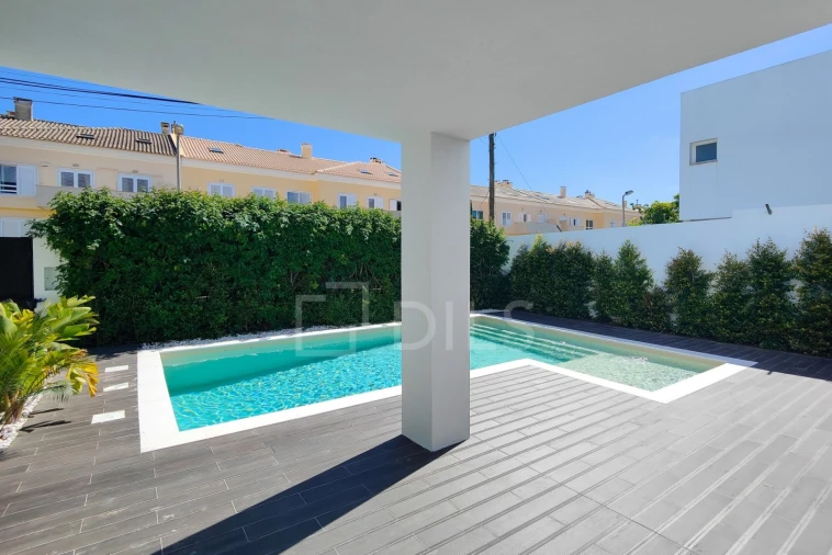 Moradia T5 para Venda em Cascais e Estoril Foto 43