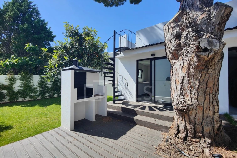 Moradia T5 para Venda em Cascais e Estoril Foto 45