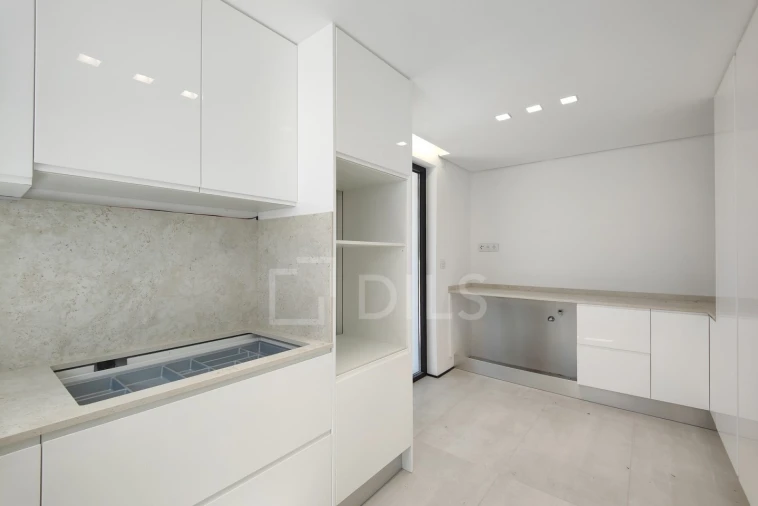 Moradia T5 para Venda em Cascais e Estoril Foto 16