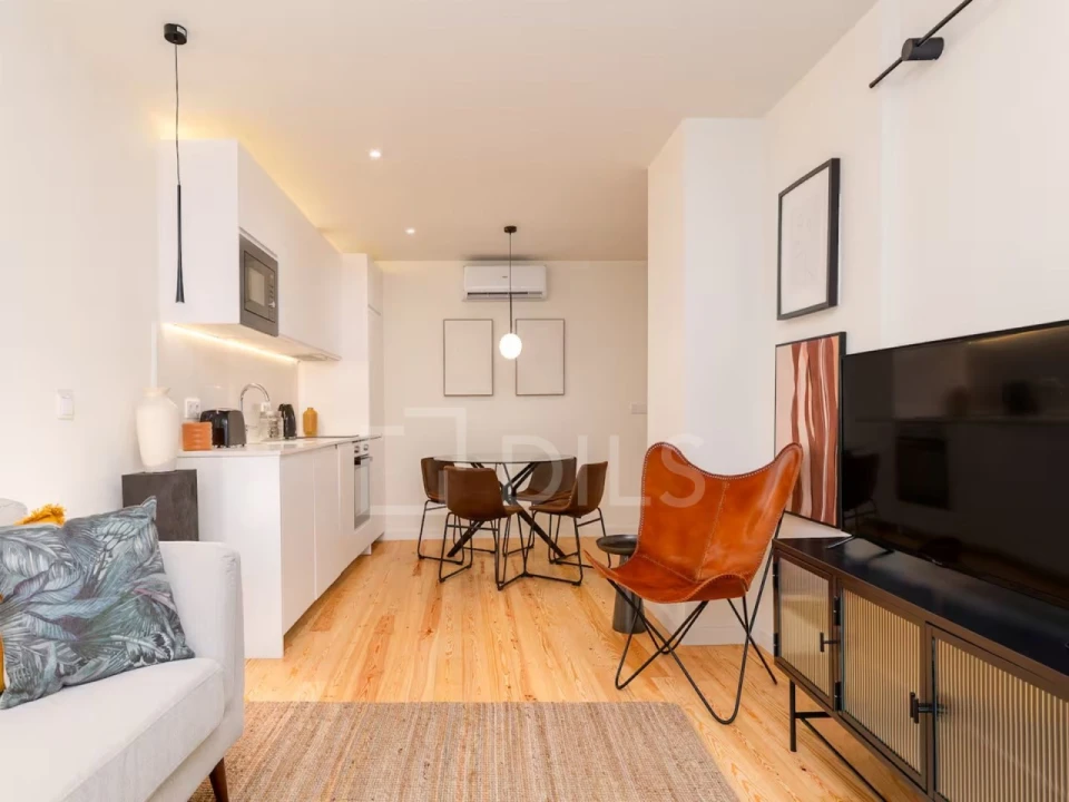 Apartamento T1 para Venda em Misericórdia Foto 9