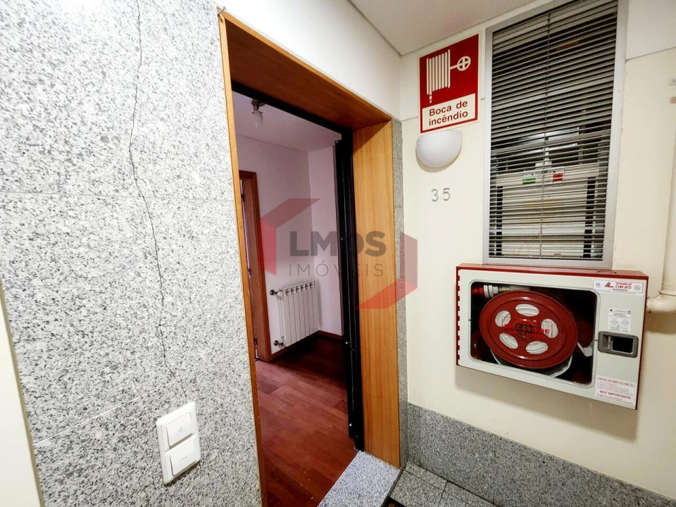 Apartamento T2 para Venda em Oliveira do Douro Foto 9