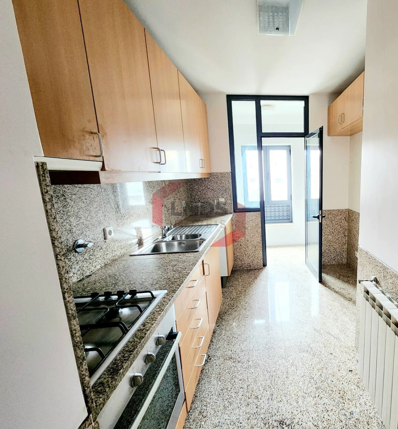 Apartamento T2 para Venda em Oliveira do Douro Foto 16