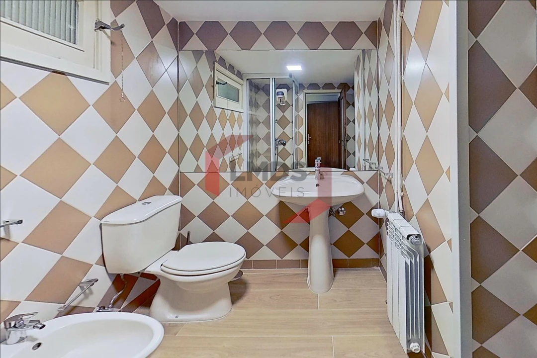 Moradia T6 para Venda em São Mamede de Infesta e Senhora da Hora Foto 11