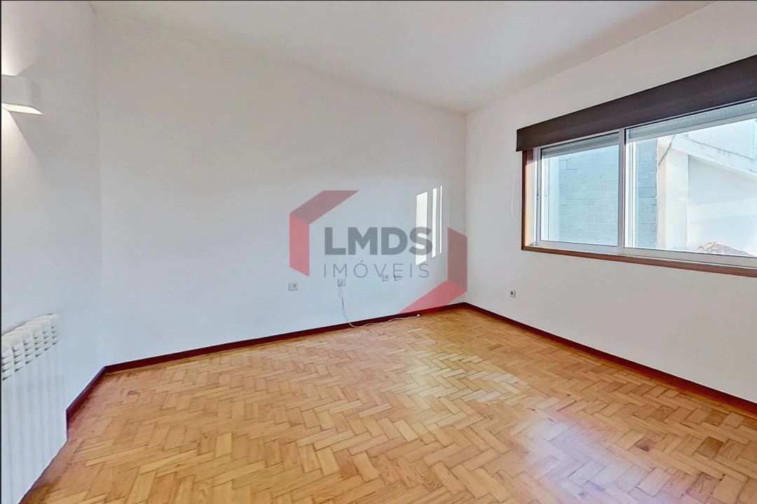 Moradia T6 para Venda em São Mamede de Infesta e Senhora da Hora Foto 16