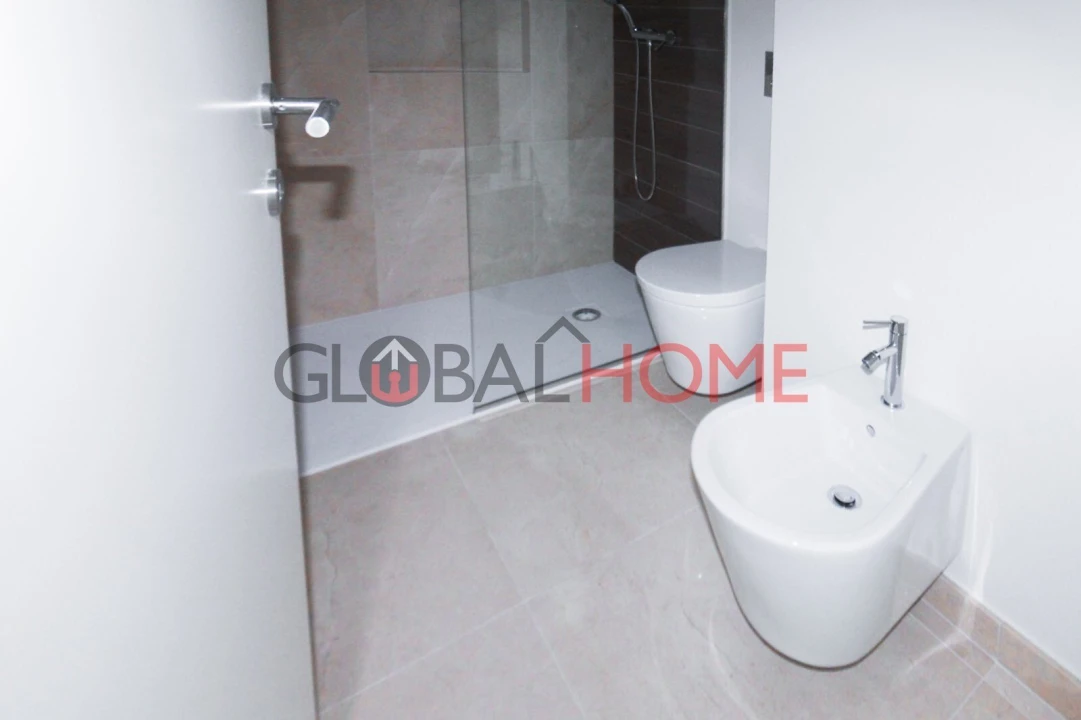 Apartamento para Venda em São Mamede de Infesta e Senhora da Hora Foto 11