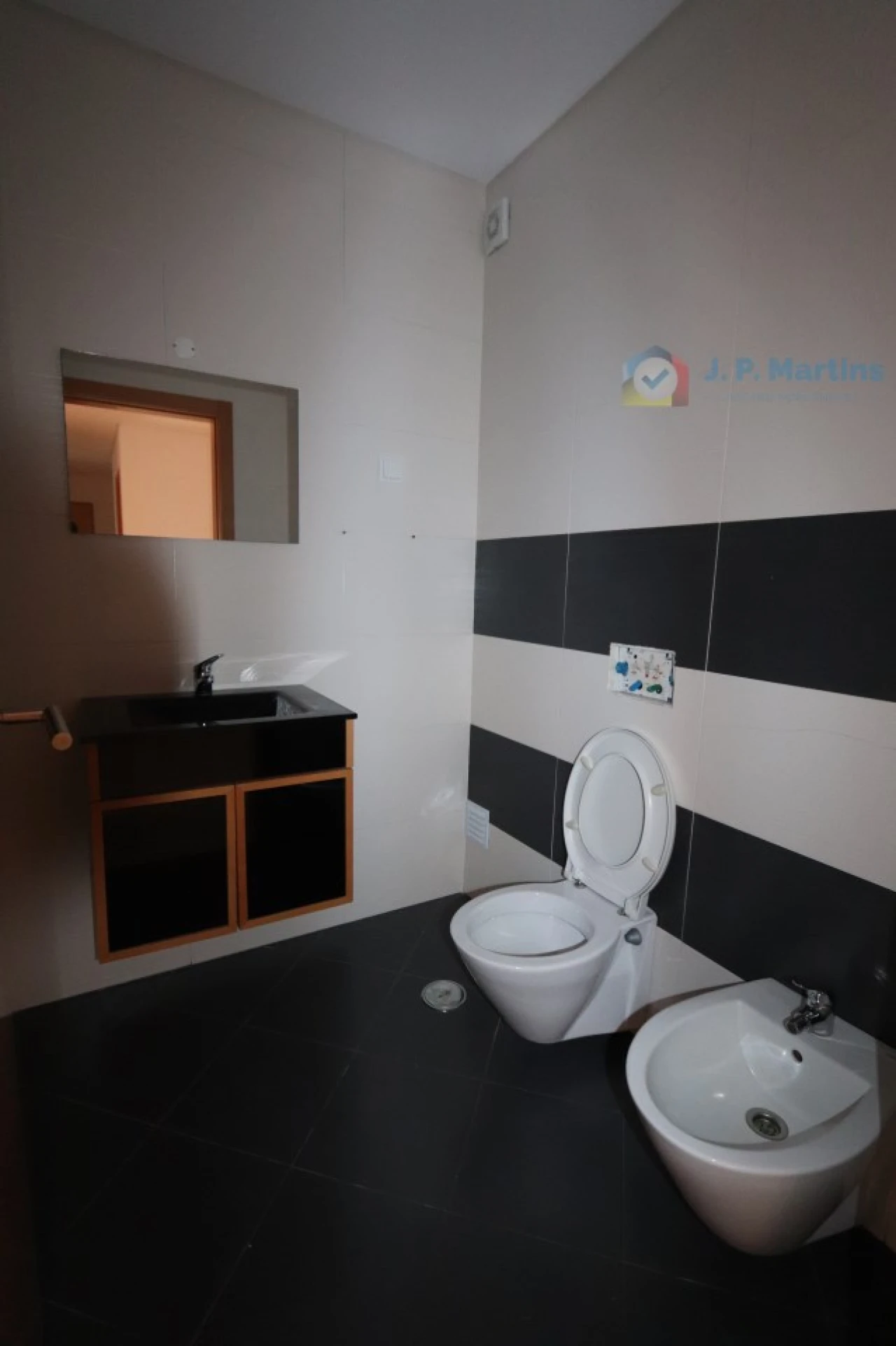 Apartamento T4 para Venda em Pinhal Novo Foto 9