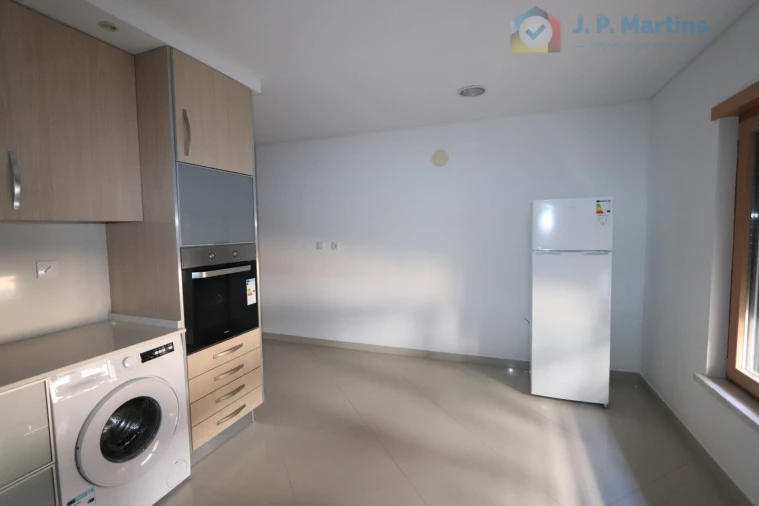 Apartamento T4 para Venda em Pinhal Novo Foto 4