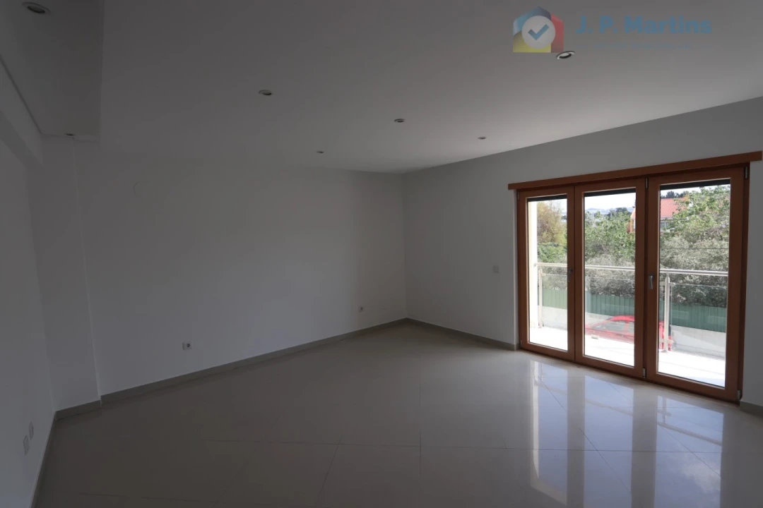 Apartamento T3 para Venda em Pinhal Novo Foto 2