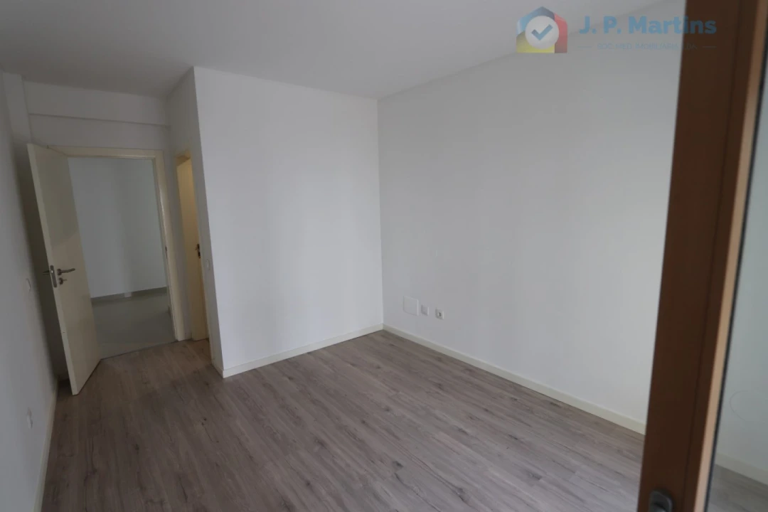 Apartamento T3 para Venda em Pinhal Novo Foto 17